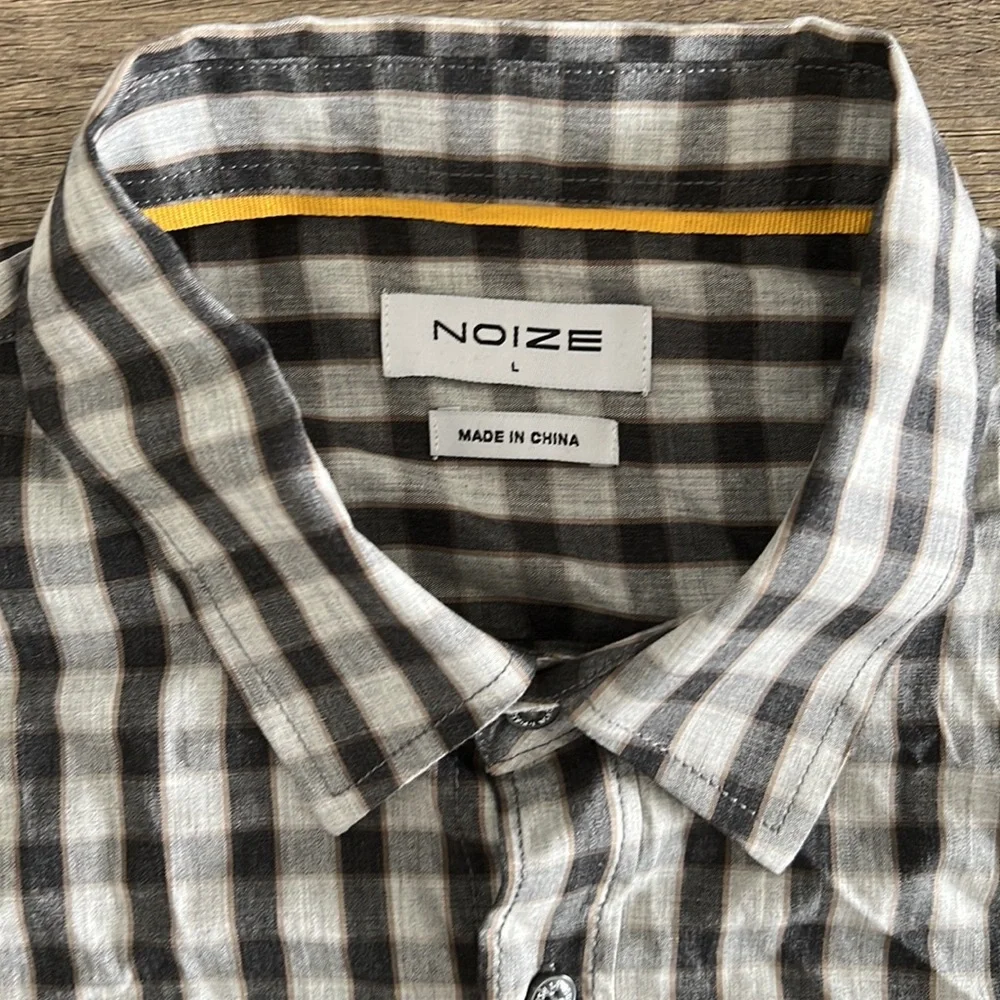 Noize Button Down Shirt - Size Large- Gray/black - Picture 2 of 4